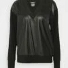 DKNY V NECK FRONT - Long Sleeved Top - Black -Bag Haven Store 1bbcb0b55fd841dfa9f4445f3c5271db