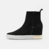 DKNY CALI WEDGE - High-top Trainers - Black/gold -Bag Haven Store 1c65a127fc144fbb972efb73b2f9965d