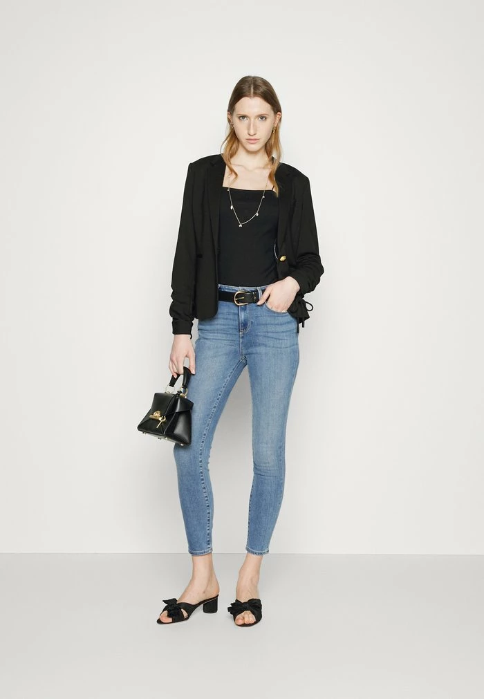 DKNY DELANCEY HIGH RISE - Jeans Skinny Fit - Pure Blue 4 DKNY DELANCEY HIGH RISE - Jeans Skinny Fit - Pure Blue - Image 2