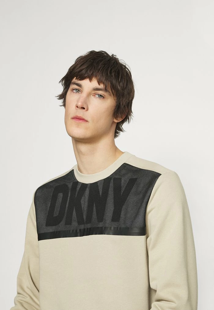 DKNY FRONT LOGO CREWNECK - Sweatshirt - Khaki 6 DKNY FRONT LOGO CREWNECK - Sweatshirt - Khaki - Image 4