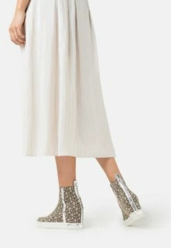 DKNY CALI WEDGE - High-top Trainers - Chino/silver
