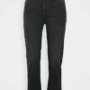 DKNY BLEEKER SHAPING - Slim Fit Jeans - Concrete Grey 2 DKNY BLEEKER SHAPING - Slim Fit Jeans - Concrete Grey -Bag Haven Store 64b963a0f5a5476bb29218380ca64b8d