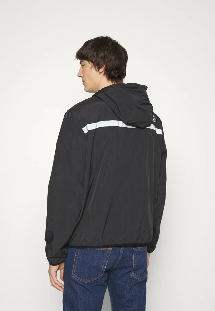 DKNY TECH HOODIE - Summer Jacket - Black 5 DKNY TECH HOODIE - Summer Jacket - Black - Image 3