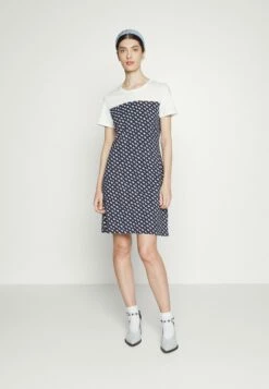 DKNY LOGO TSHIRT DRESS - Shirt Dress - Ivory