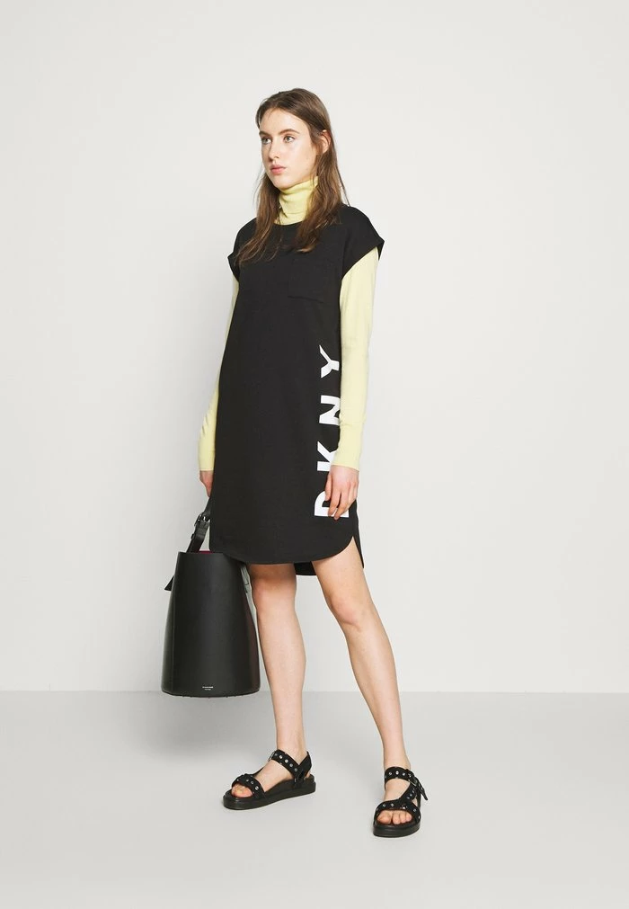 DKNY FOUNDATION LOGO DRESS - Day Dress - Black 4 DKNY FOUNDATION LOGO DRESS - Day Dress - Black - Image 2