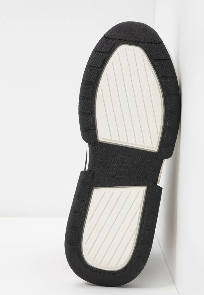 DKNY MARINI - High-top Trainers - Black/white 9 DKNY MARINI - High-top Trainers - Black/white - Image 7