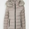 DKNY SHORT PUFFERS - Winter Jacket - Thiste 12 DKNY SHORT PUFFERS - Winter Jacket - Thiste -Bag Haven Store a45b7a4350aa47c18b81d3ced0272dad