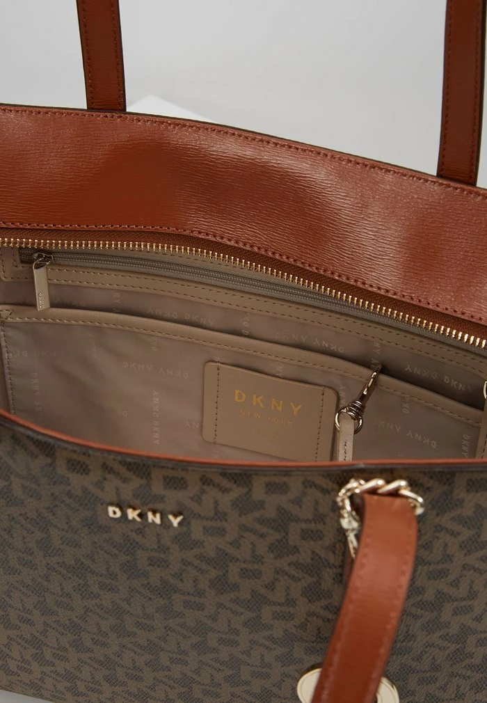 DKNY BRYANT MEDIUM TOTE LOGO - Handbag - Mocha /caramel 7 DKNY BRYANT MEDIUM TOTE LOGO - Handbag - Mocha /caramel - Image 5