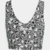 DKNY GARDEN PARTY PRINT V-NECK CROPPED - Medium Support Sports Bra - Black/white -Bag Haven Store c41c20dc5dbc4cb5b478b56b05f60116