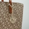 DKNY BRYANT MEDIUM TOTE LOGO - Handbag - Chino/caramel 15 DKNY BRYANT MEDIUM TOTE LOGO - Handbag - Chino/caramel -Bag Haven Store cf066024cc174cbf8f5796720e029d0a