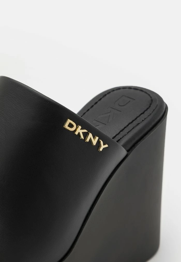 DKNY PEN WEDGE MULE - Heeled Mules - Black 8 DKNY PEN WEDGE MULE - Heeled Mules - Black - Image 6
