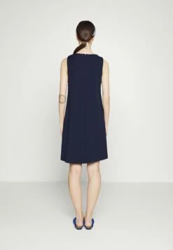 DKNY TRAPEZE WITH LOGO HARDWARE - Jersey Dress - Navy