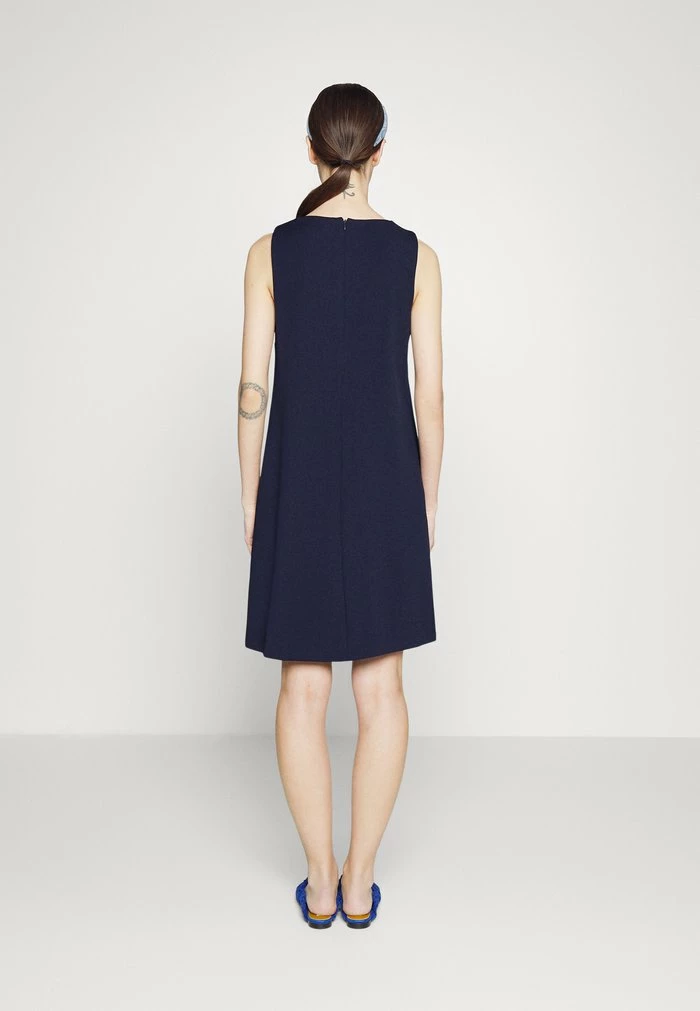 DKNY TRAPEZE WITH LOGO HARDWARE - Jersey Dress - Navy 3 DKNY TRAPEZE WITH LOGO HARDWARE - Jersey Dress - Navy