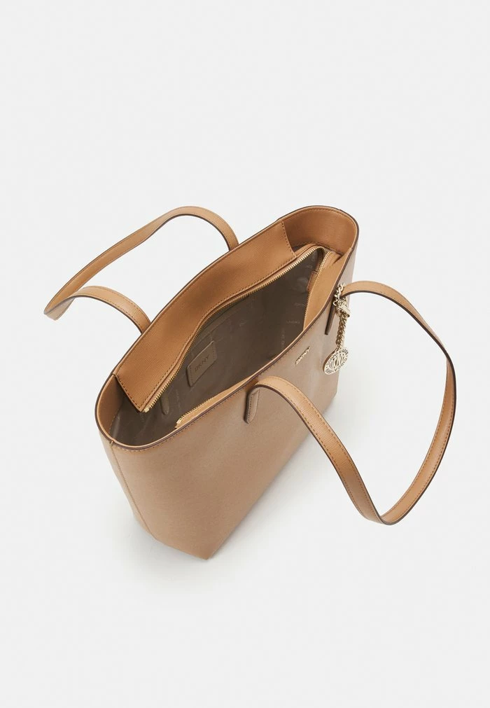 DKNY BRYANT TOTE - Handbag - Cashew 5 DKNY BRYANT TOTE - Handbag - Cashew - Image 3