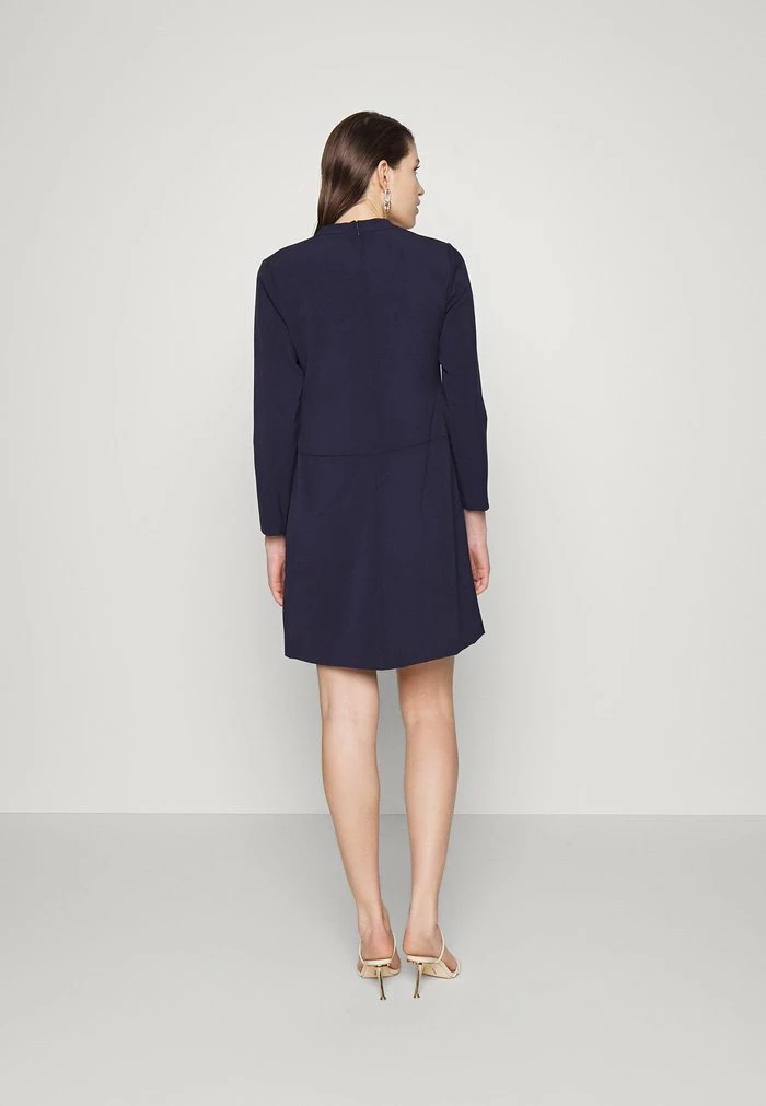 DKNY V NECK SHIFT WITH POCKETS - Shift Dress - Spring Navy 5 DKNY V NECK SHIFT WITH POCKETS - Shift Dress - Spring Navy - Image 3